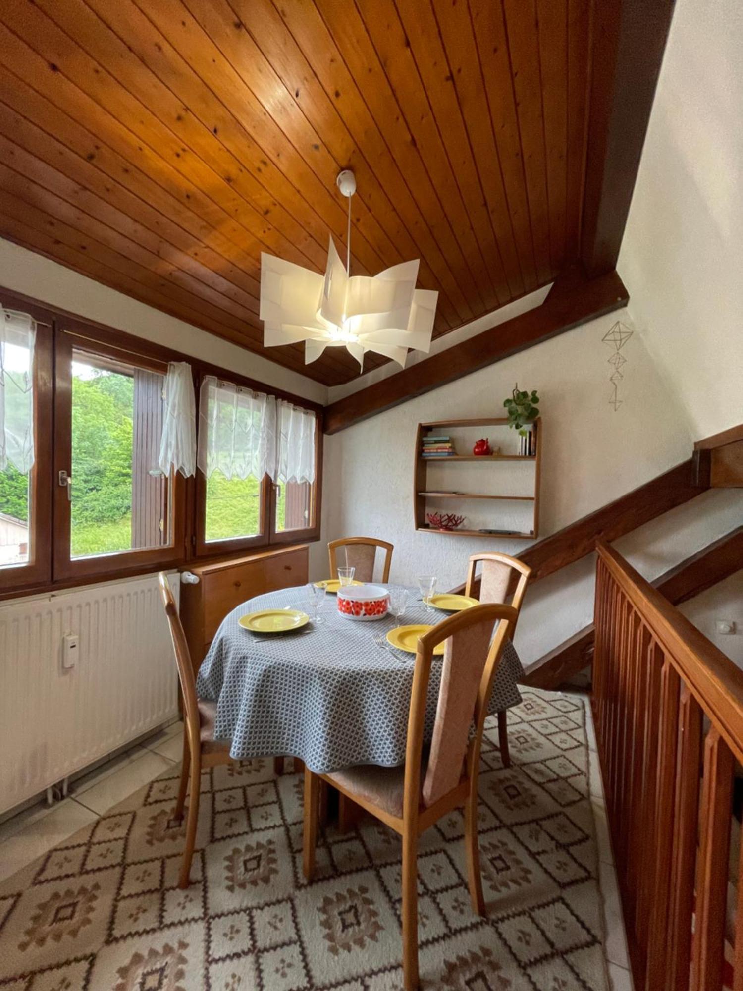 Rare 2 Bedroom With Private Beach On Lake Annecy Doussard Zewnętrze zdjęcie